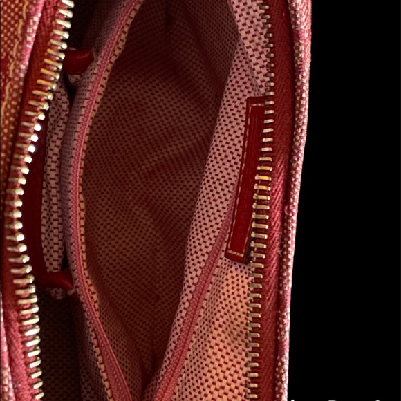 Red Dooney & Bourke Leather & Canvas Signature Bag - Picture 7 of 11